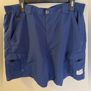 Bimini Bay Outfitters Offshore Fishing shorts Size 40